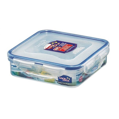 Lock and Lock Square Plastic Food Container 0.6 L / 0.63 QT / 20 Oz, HC822